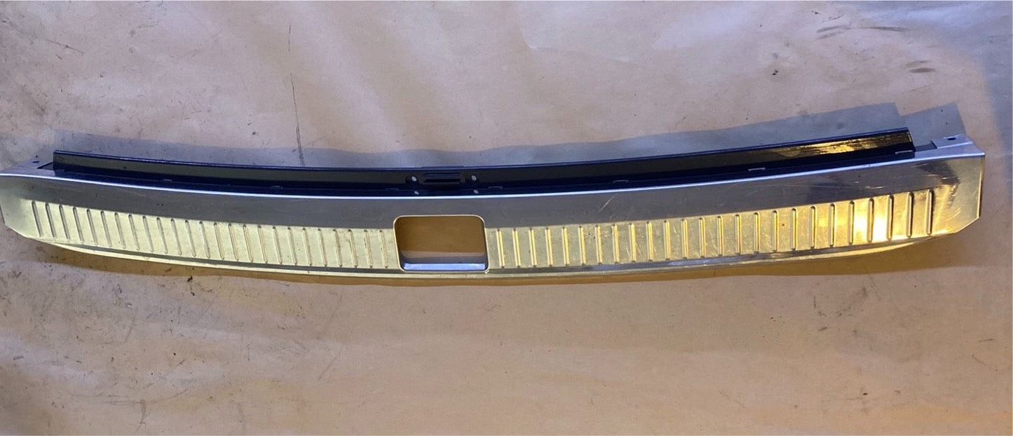 Mercedes W203 Kantenschutz Kofferraum A2036901887