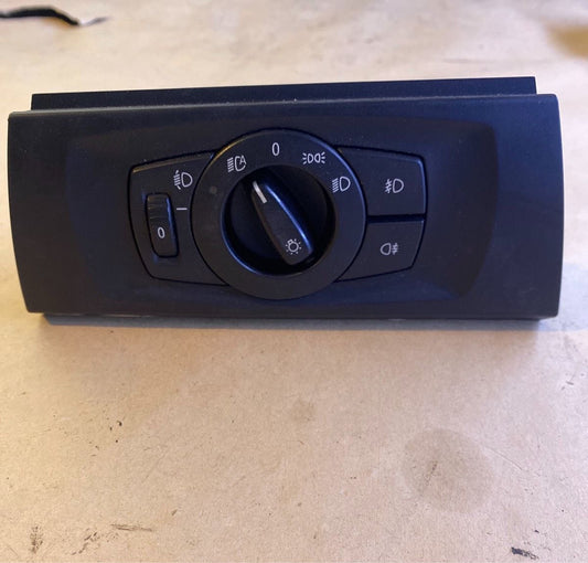 BMW E91 Bj.07 Lichtschalter mit Blende 6932972