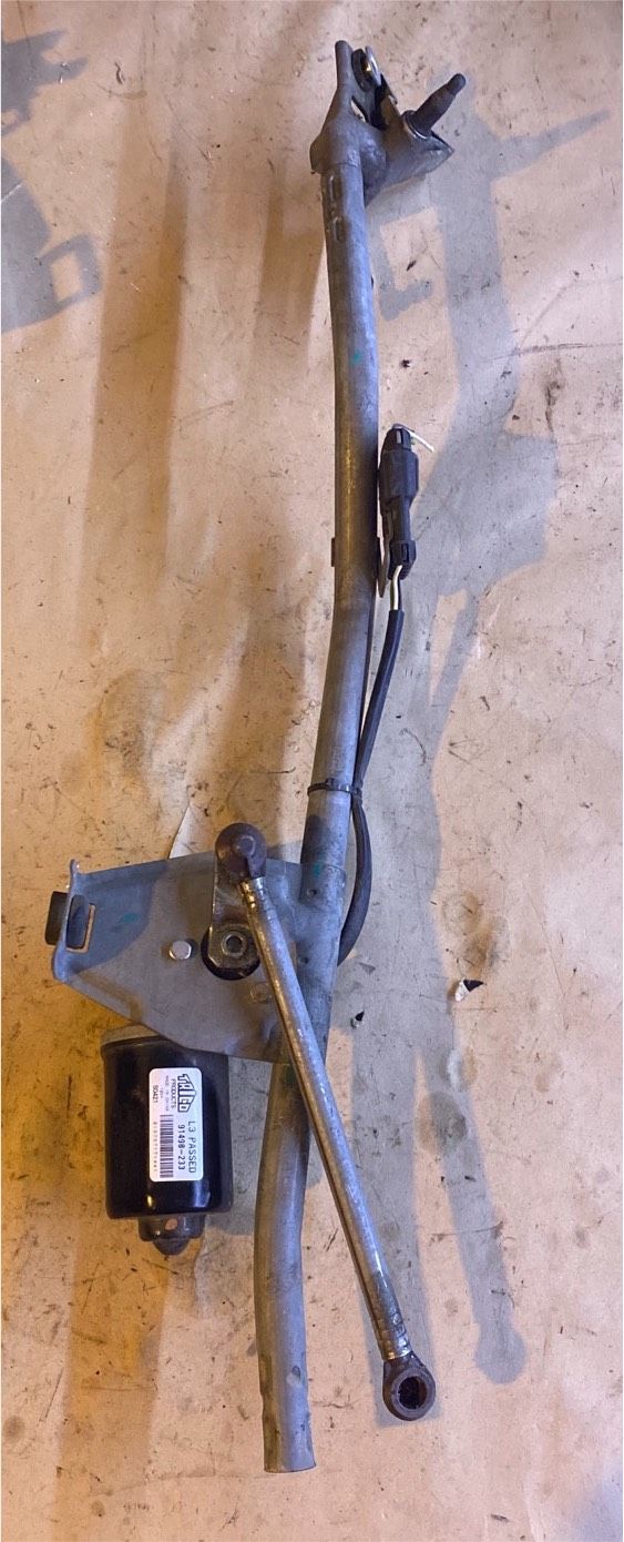 Opel Meriva A Wischermotor und Teilgestänge 91498233