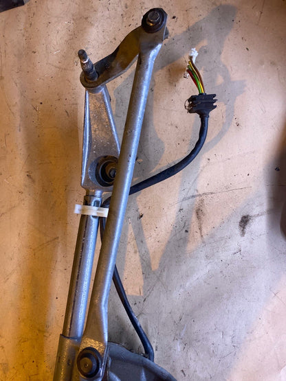 Mercedes W203 CL203 Wischergestänge & Motor A2038200342
