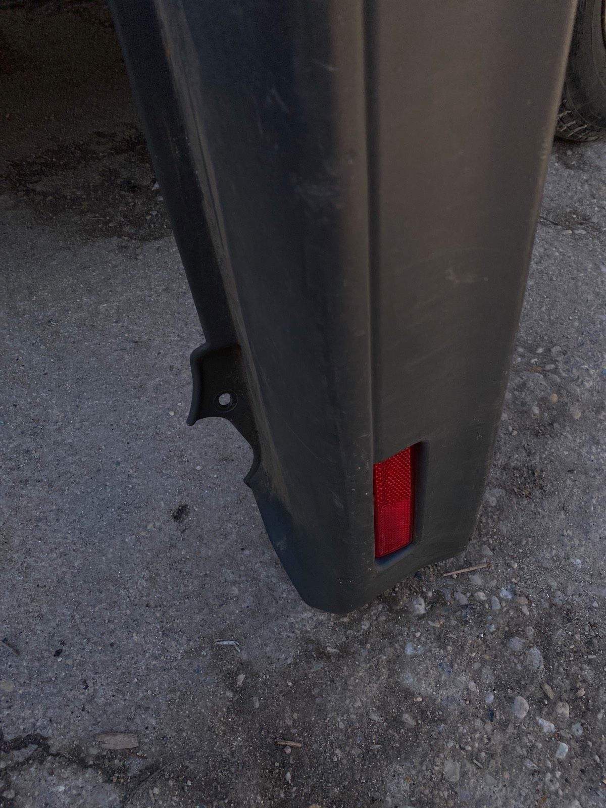Opel Vivaro Stoßstange hinten 850140101R