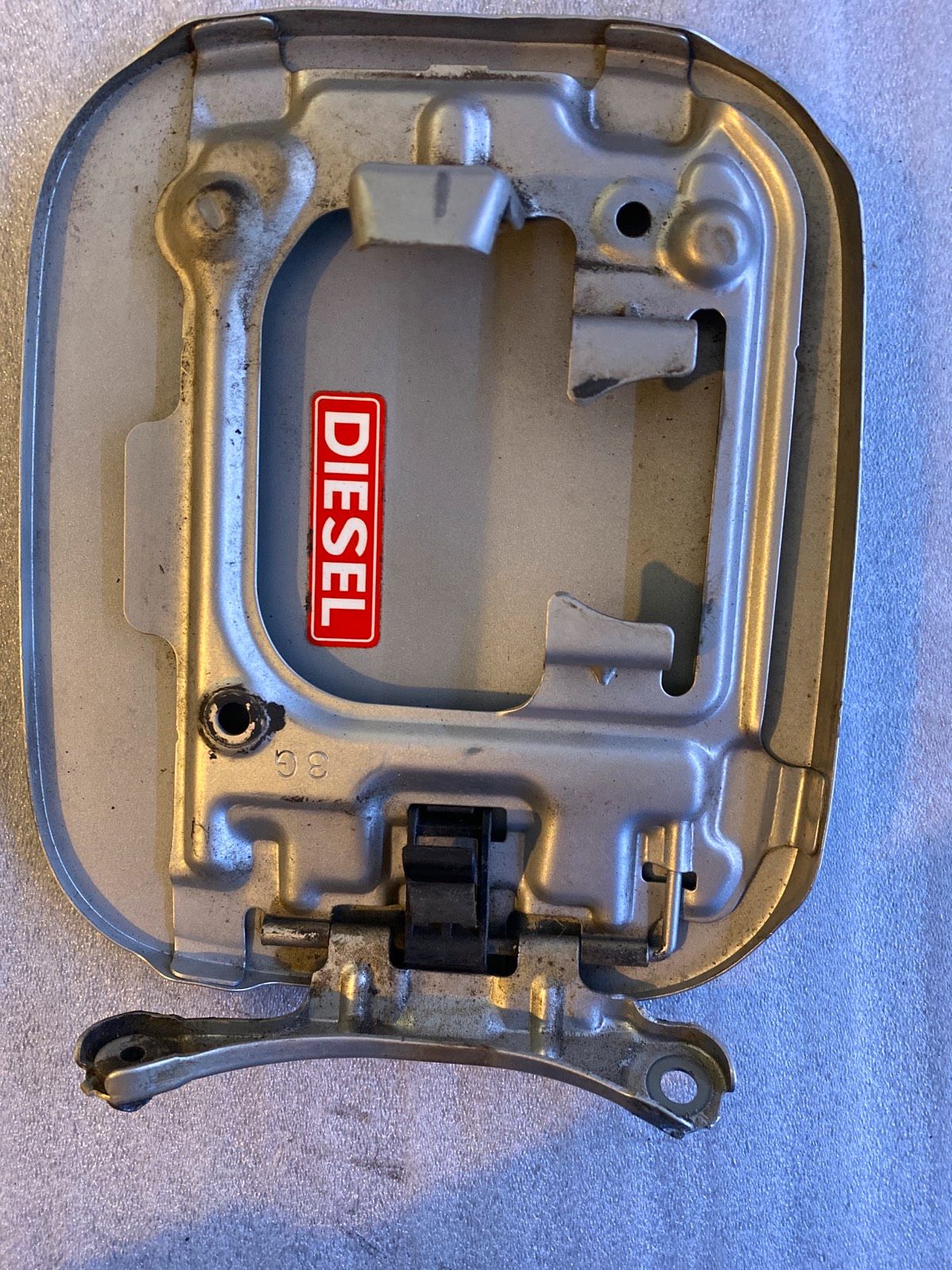 Toyota Avensis Tankklappe silber