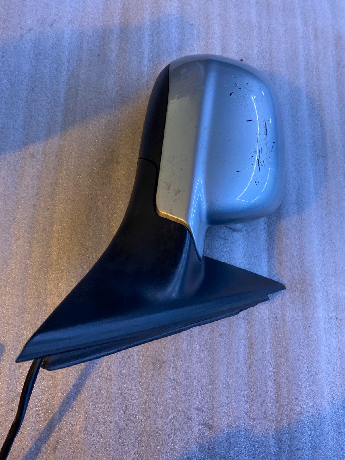 VW Passat 3B Rechter elektr Seitenspiegel 3b0857934
