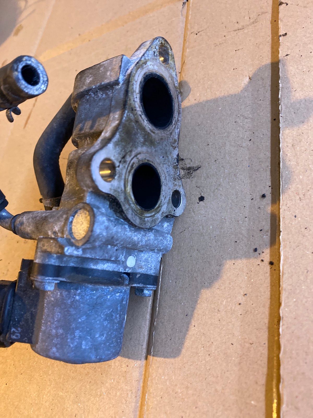 Toyota Corolla AGR Ventil 25620-27080 Denso
