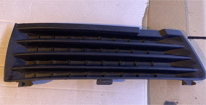 Opel Zafira B Stosstange unten rechts Grill 13124988