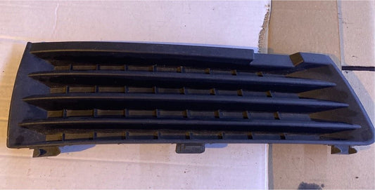 Opel Zafira B Stosstange unten rechts Grill 13124988