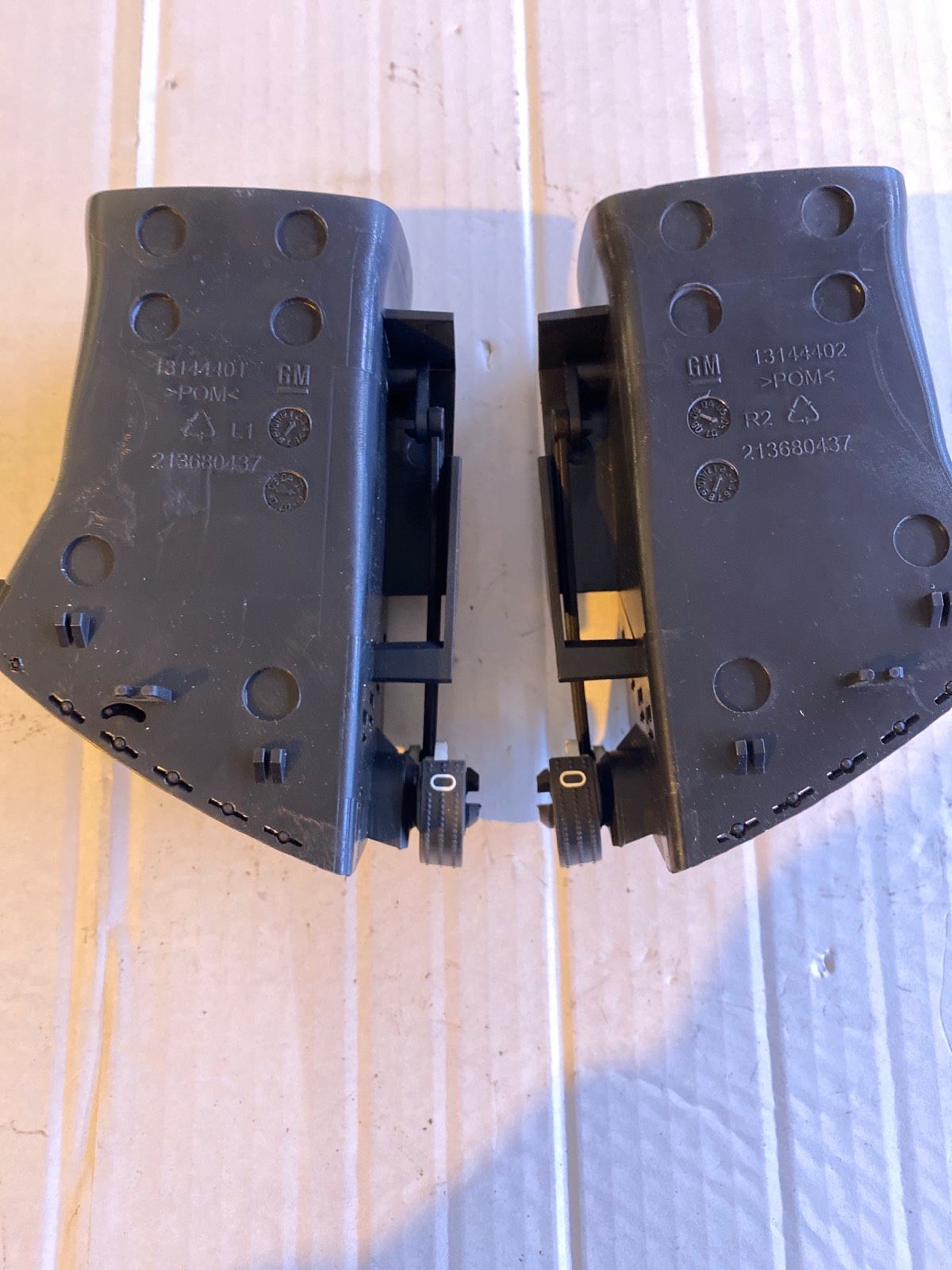 Opel Zafira B Lüftungsdüsen 13144401 & 13144402