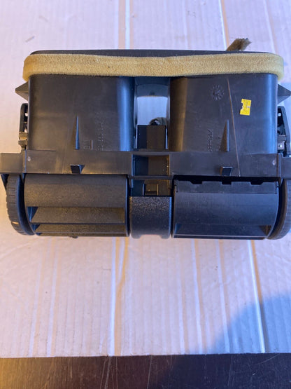 Opel Astra G Luftdüse mit Warnblinker 90560344