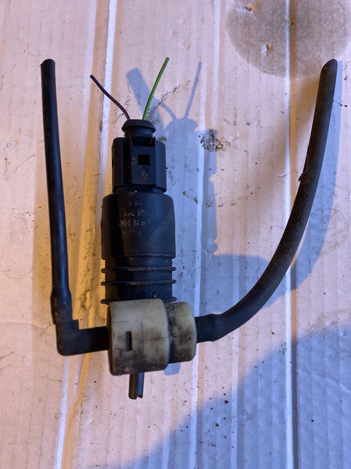 VW Passat 3B  Wischwasserpumpe