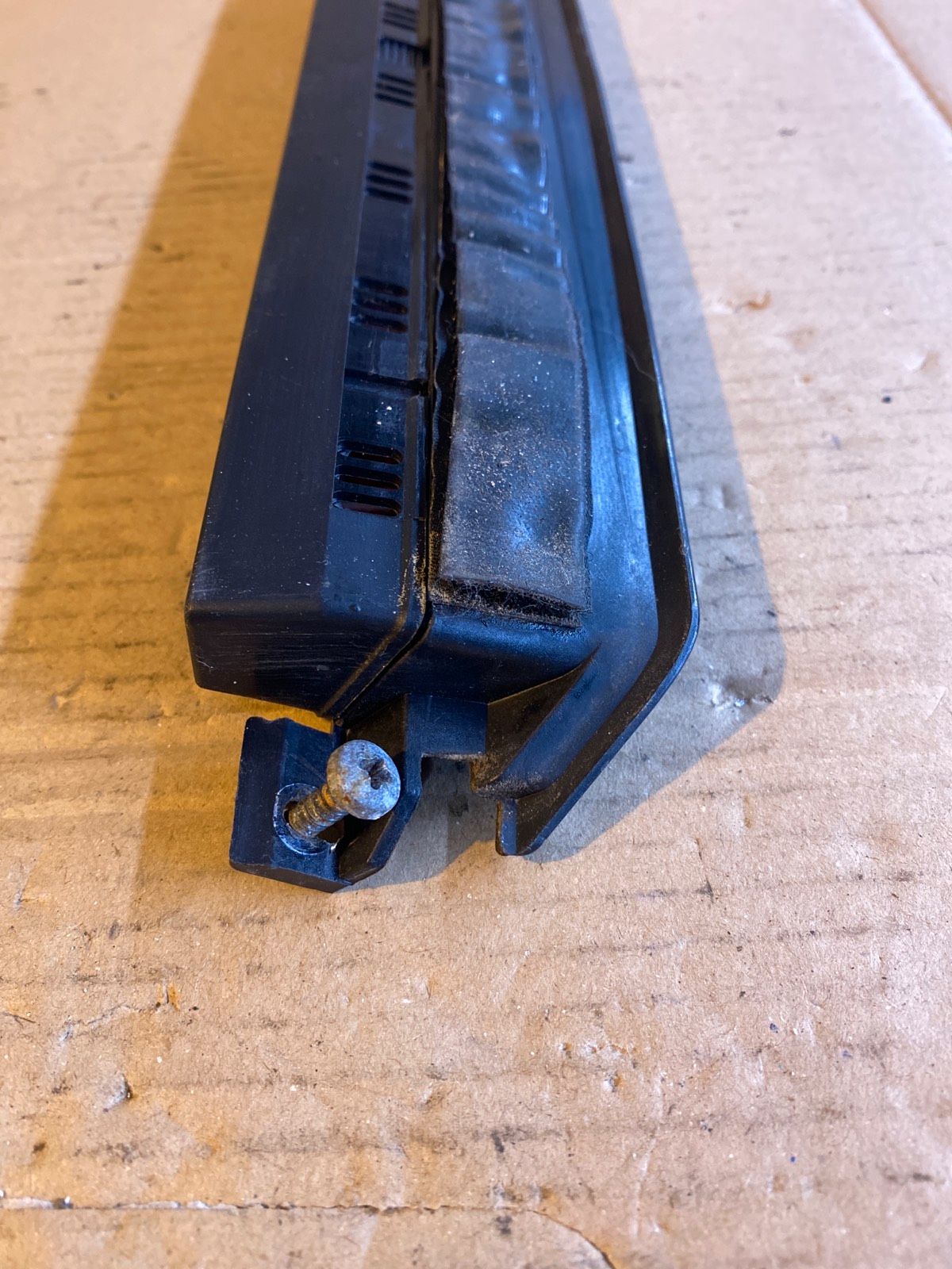 VW Passat 3B 3.Bremslicht 3B9945097A