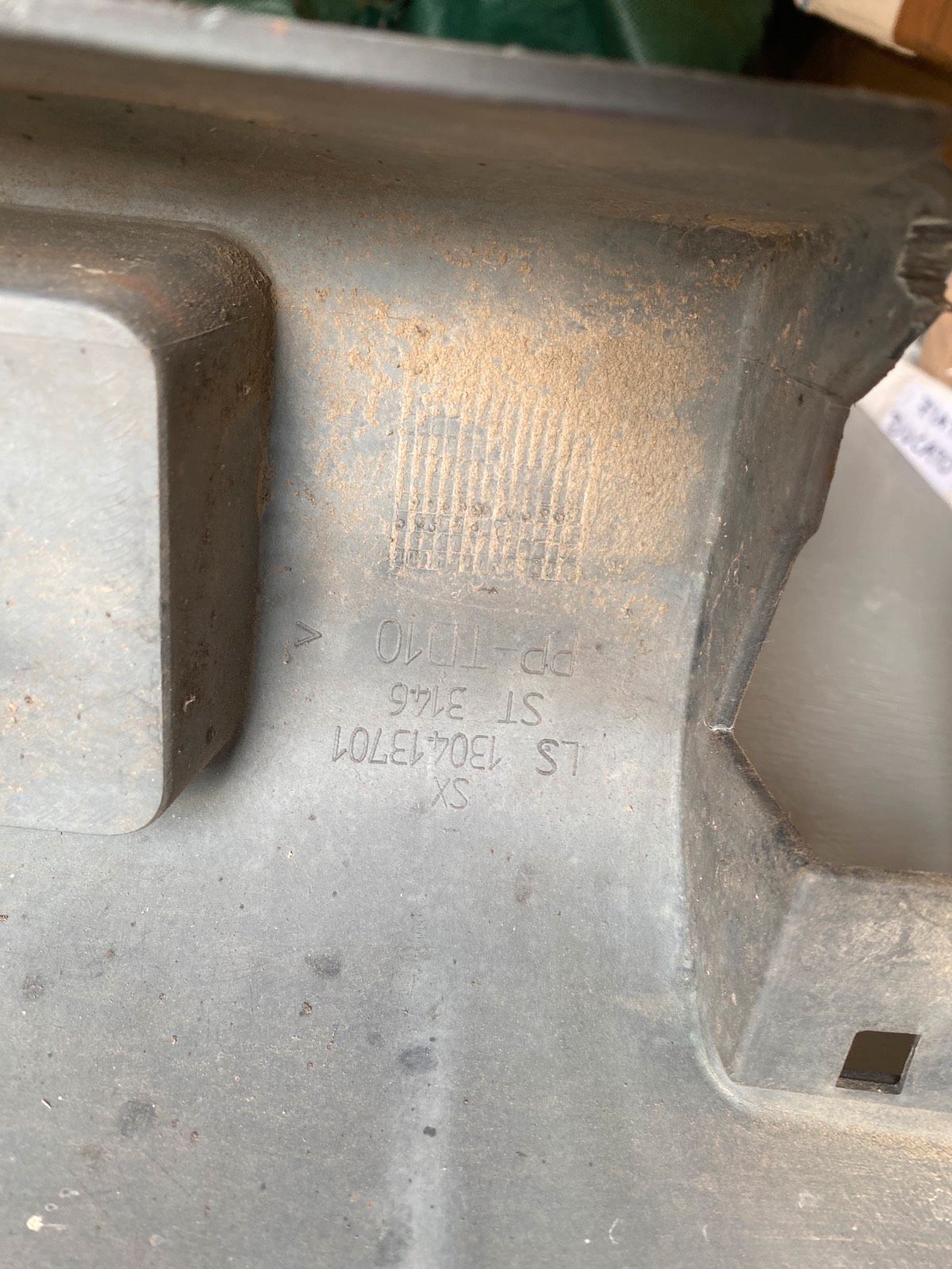 Citroën Jumper Stoßstangeneck Links hinten 130413701