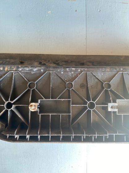 VW T4 Einstiegs Trittbrett vorne rechts 701863736B