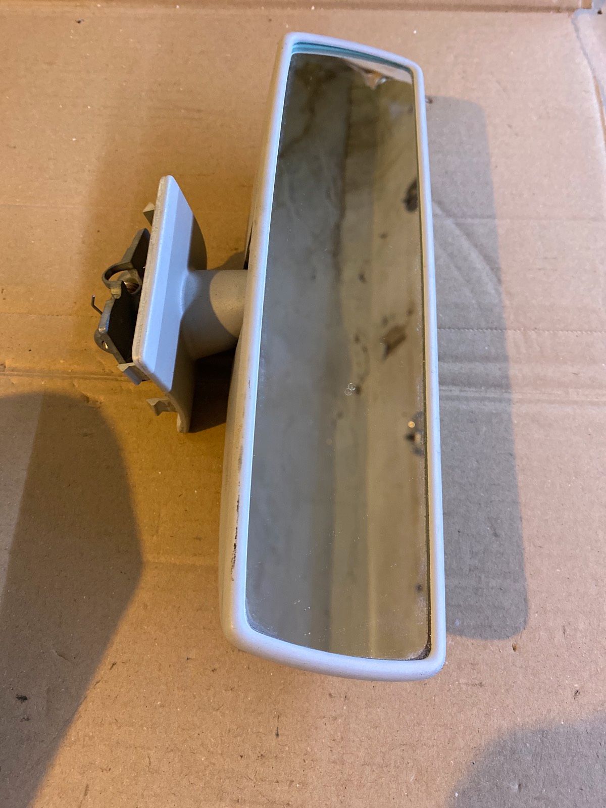 VW Touran 1T1 Rückspiegel 010749