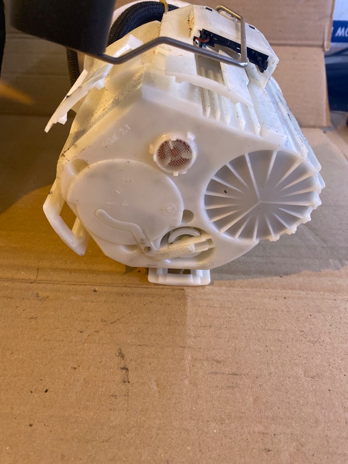 Opel Zafira B Krafstoffpumpe 13129985