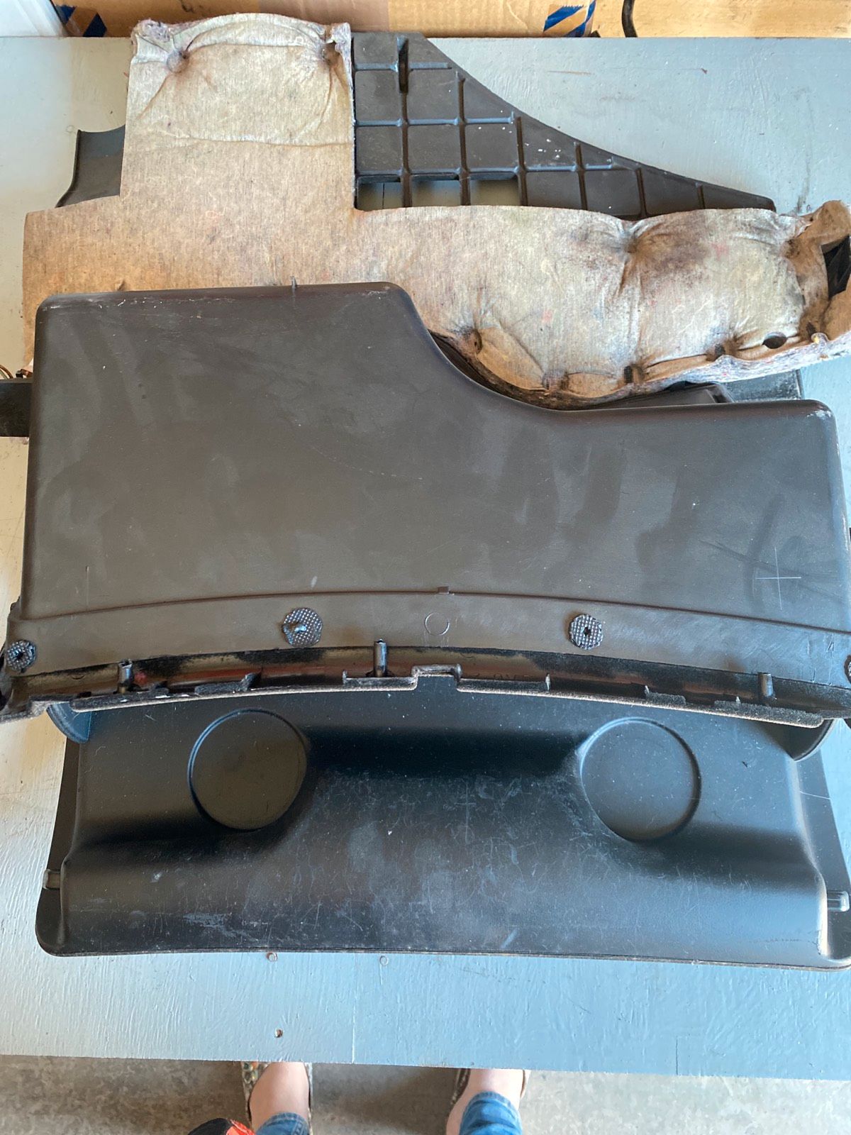 VW Passat 3B Handschuhfach schwarz
