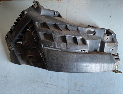 Opel Vivaro Stoßstange  Stoßstangenhalter ab 2006  93856002 recht
