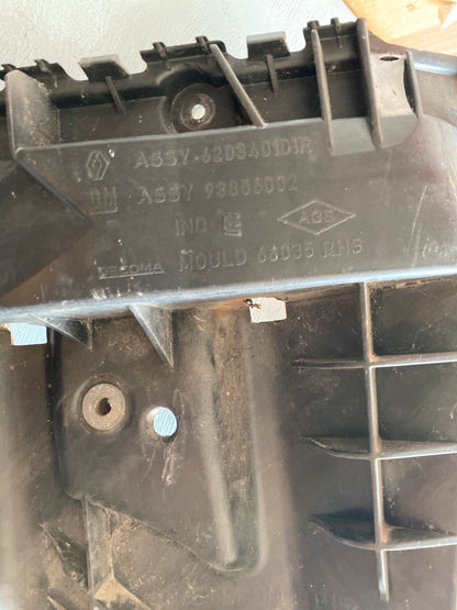 Opel Vivaro Stoßstange  Stoßstangenhalter ab 2006  93856002 recht