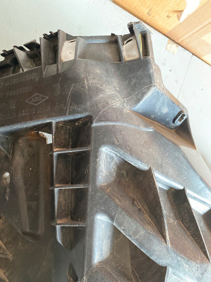 Opel Vivaro Stoßstange  Stoßstangenhalter ab 2006  93856002 recht