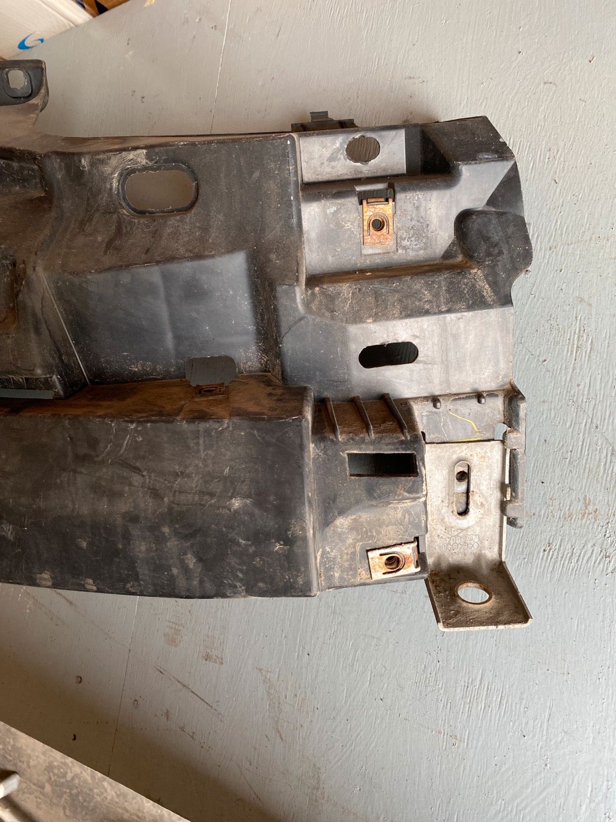 Opel Vivaro Stoßstange  Stoßstangenhalter ab 2006  93856002 recht