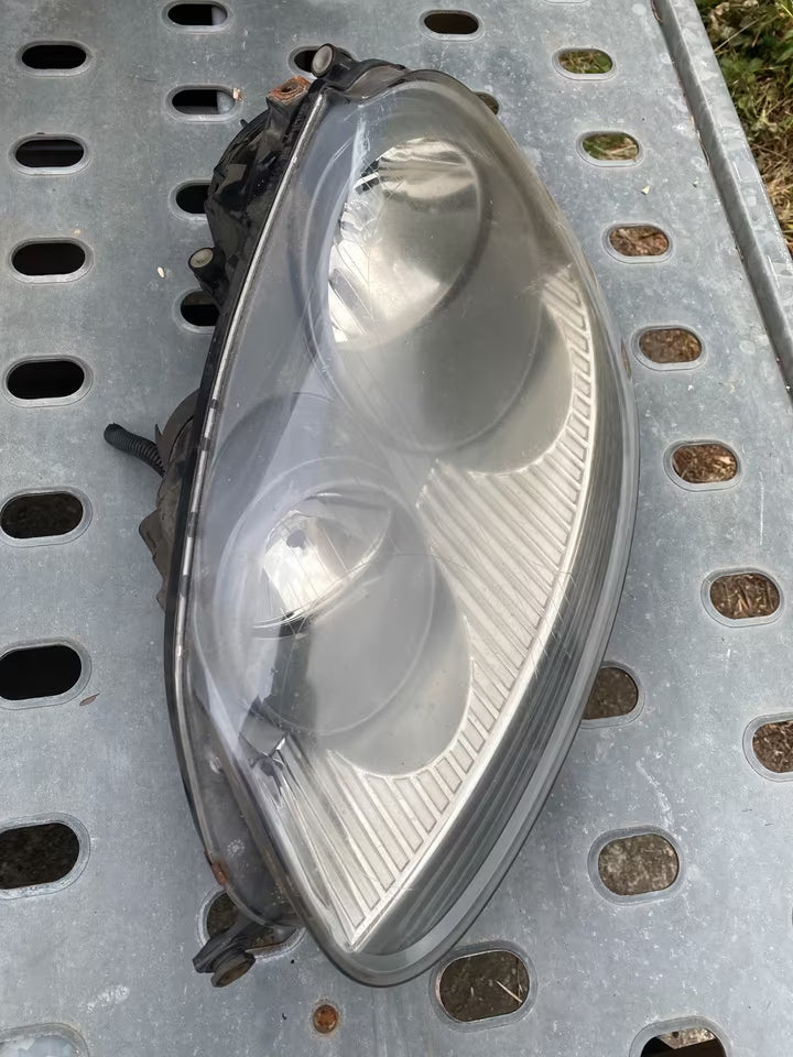 VW Golf 5 Frontscheinwerfer links