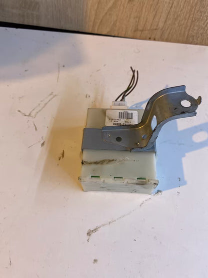 Toyota Yaris P1 897410D020 73673212