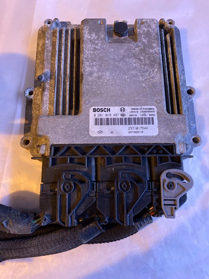 Opel Vivaro Motorsteuergerät 237101754R Bosch 028101847