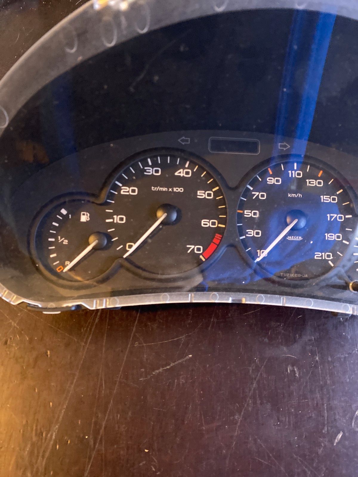 Peugeot 206 Tachometer 09301989901/ 9634961180
