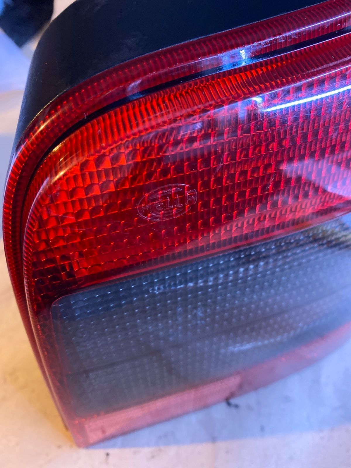 VW Golf 4 Rückleuchte Rechts 1J6945257 von Hella