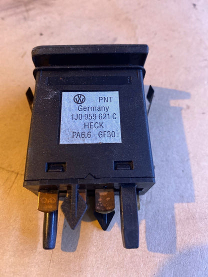 VW Golf/4/Bora Schalter Heckscheibenheizung 1J0959621C