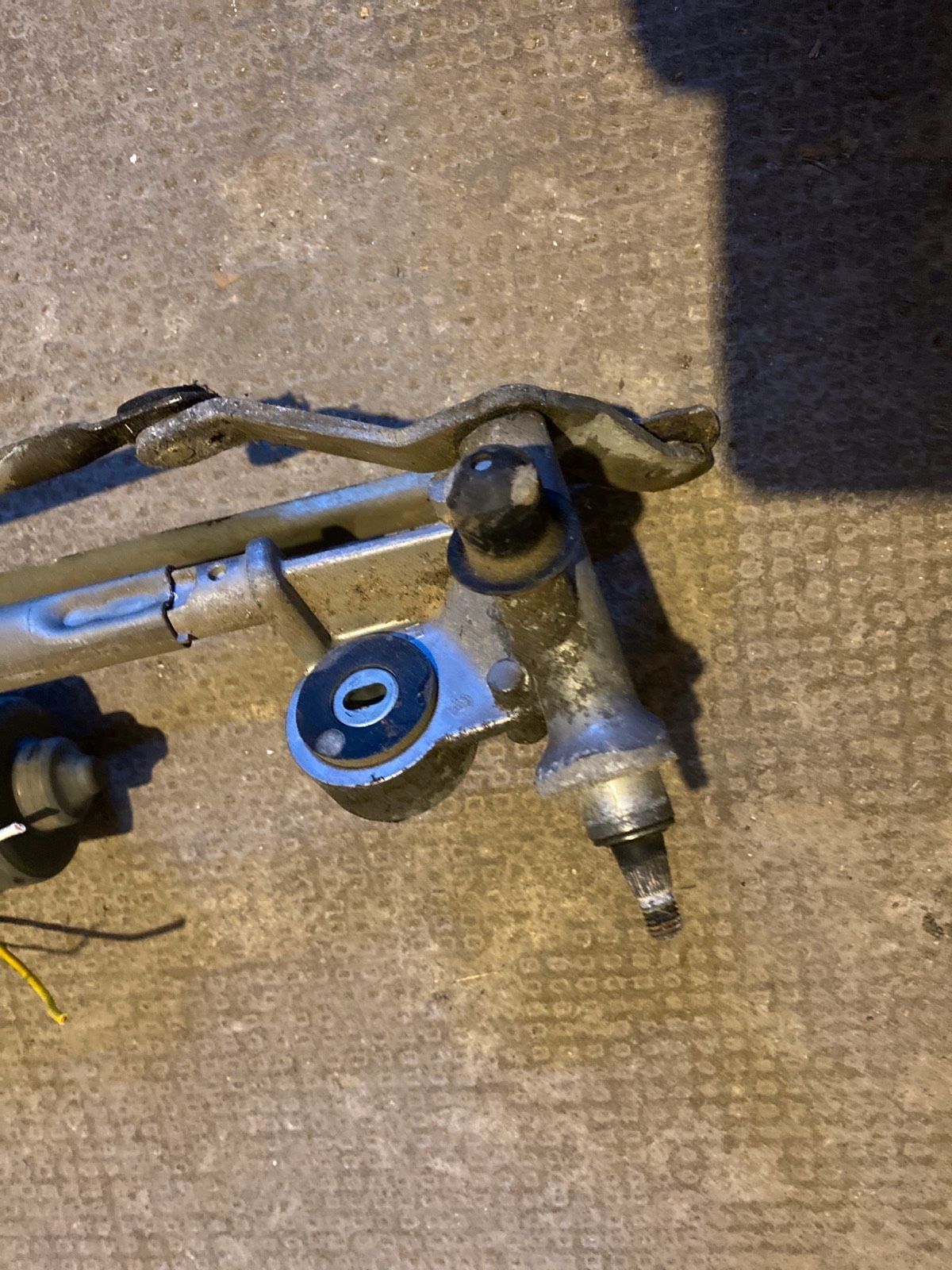 Opel Zafira B Scheibenwischermotor Wischermotor Vorne GM404976
