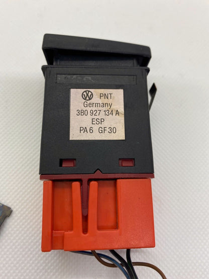 VW Passat 3B ESP Schalter 3B0927134A