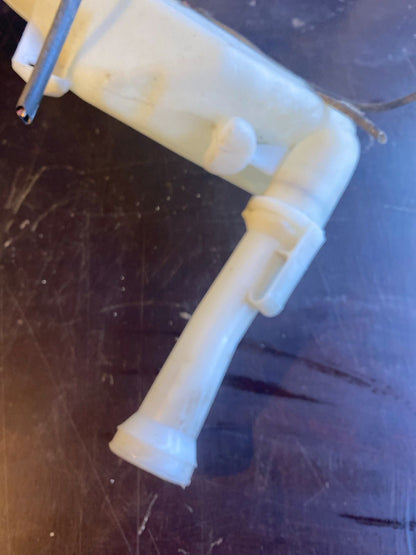 Peugeot 206 206CC Wischwasserbehälter 9628747480