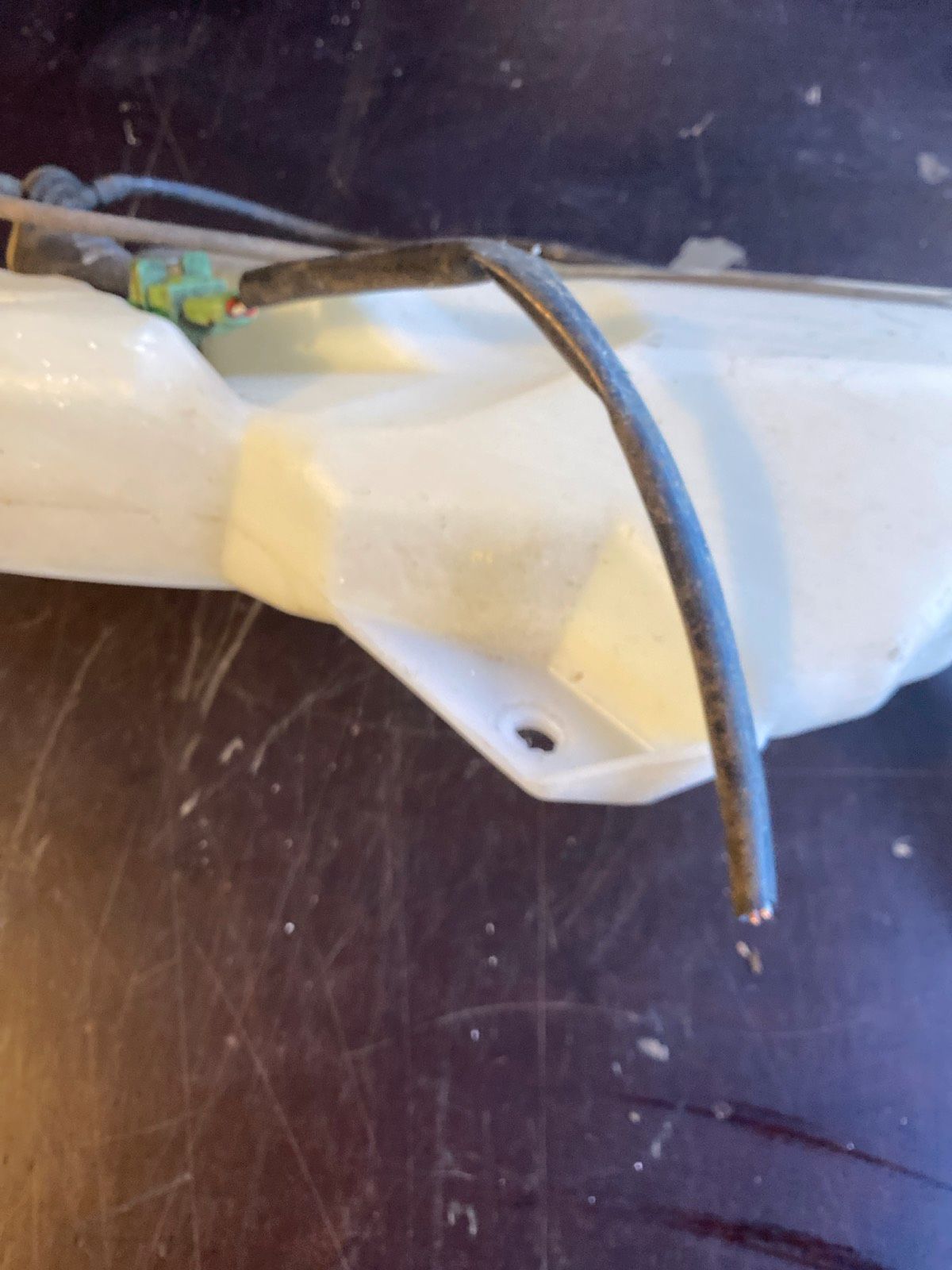 Peugeot 206 206CC Wischwasserbehälter 9628747480