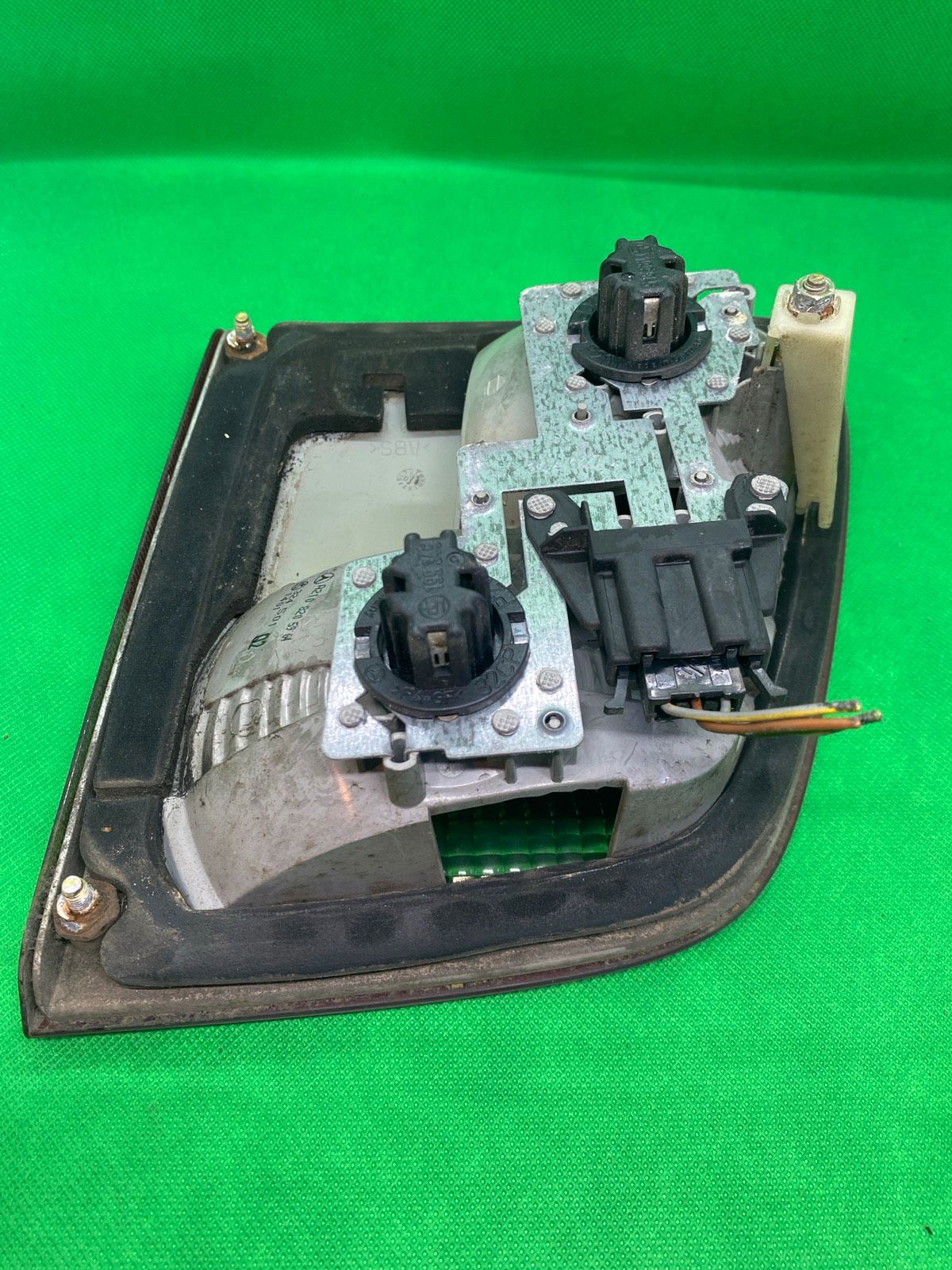 Mercedes  W210 Rücklicht rechts A2108205964