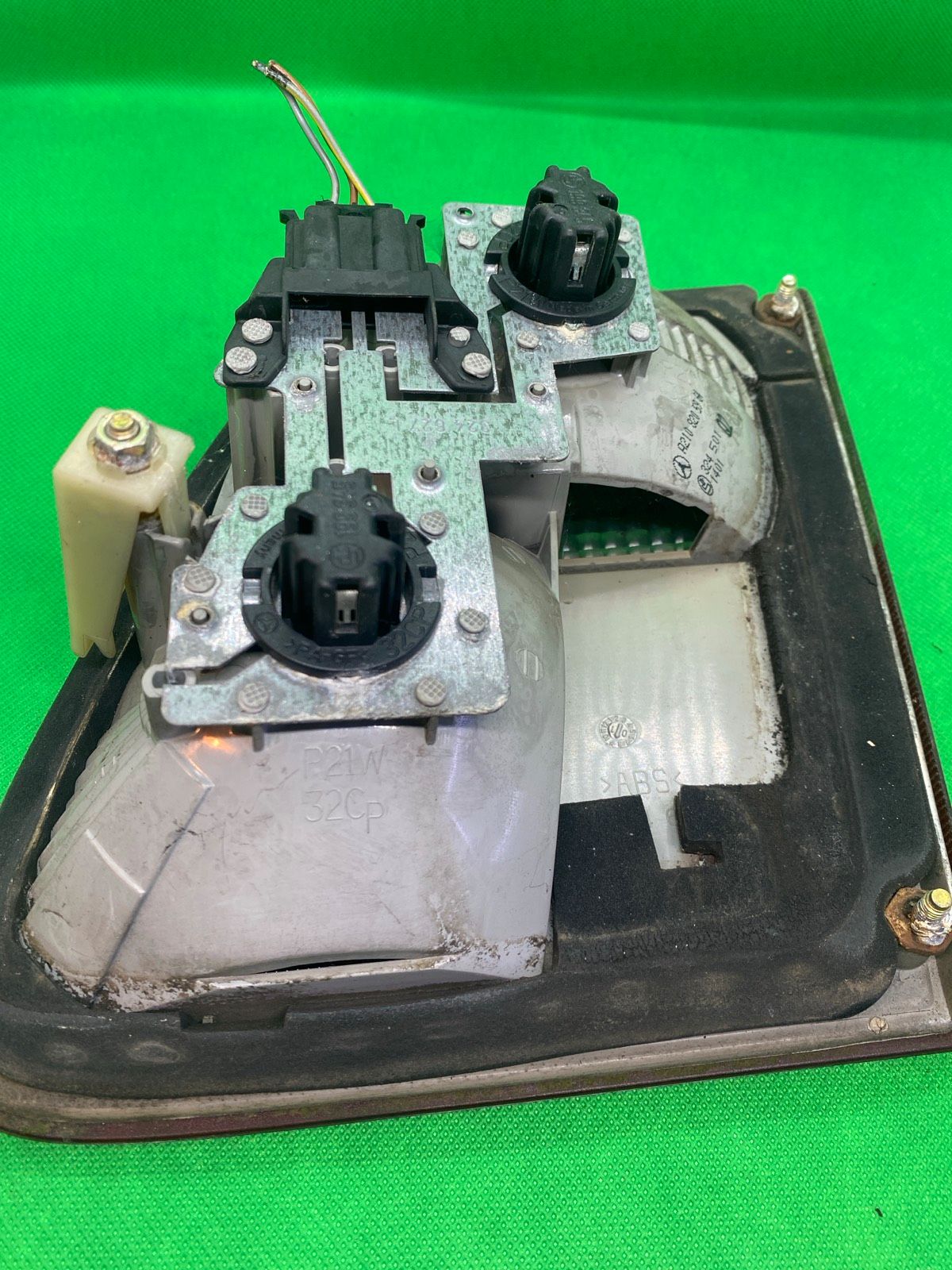 Mercedes  W210 Rücklicht rechts A2108205964