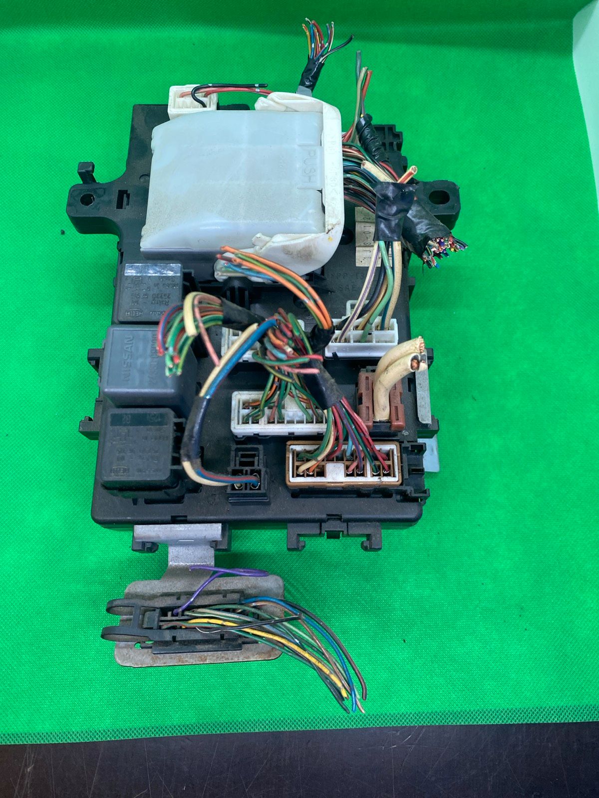 Nissan Primera Komfort Steuereinheit Siemens 285519F9245 WK48542