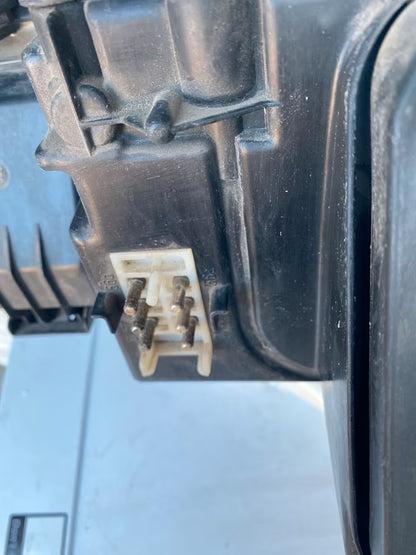 Audi V8 Frontscheinwerfer Rechts 1305235130