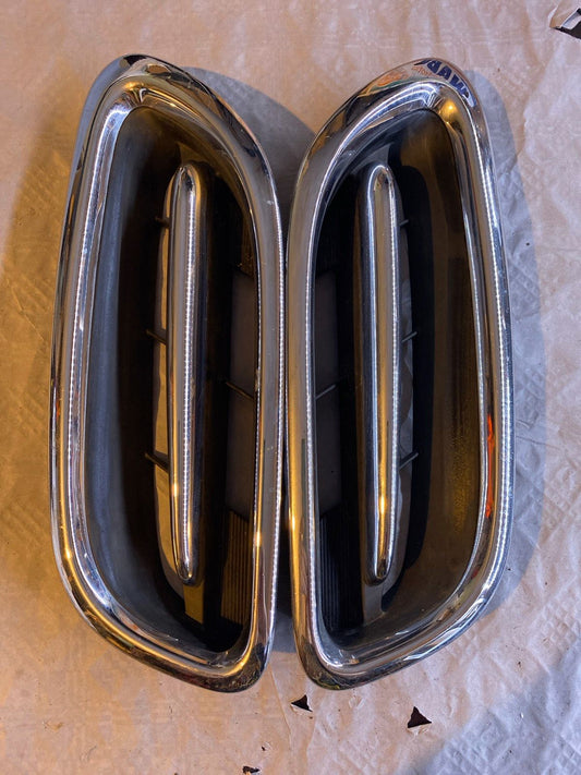 Nissan Micra K11 Frontgrill Crome 623831F500