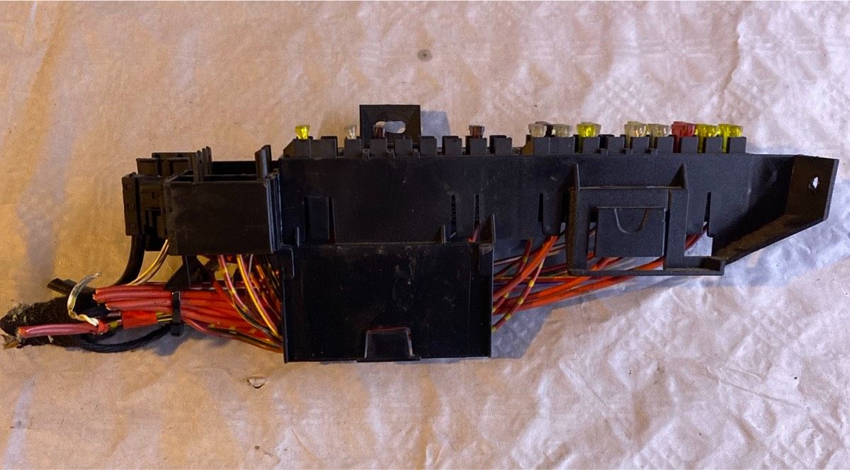 Mercedes W210 2105460543 schmelzsicherung