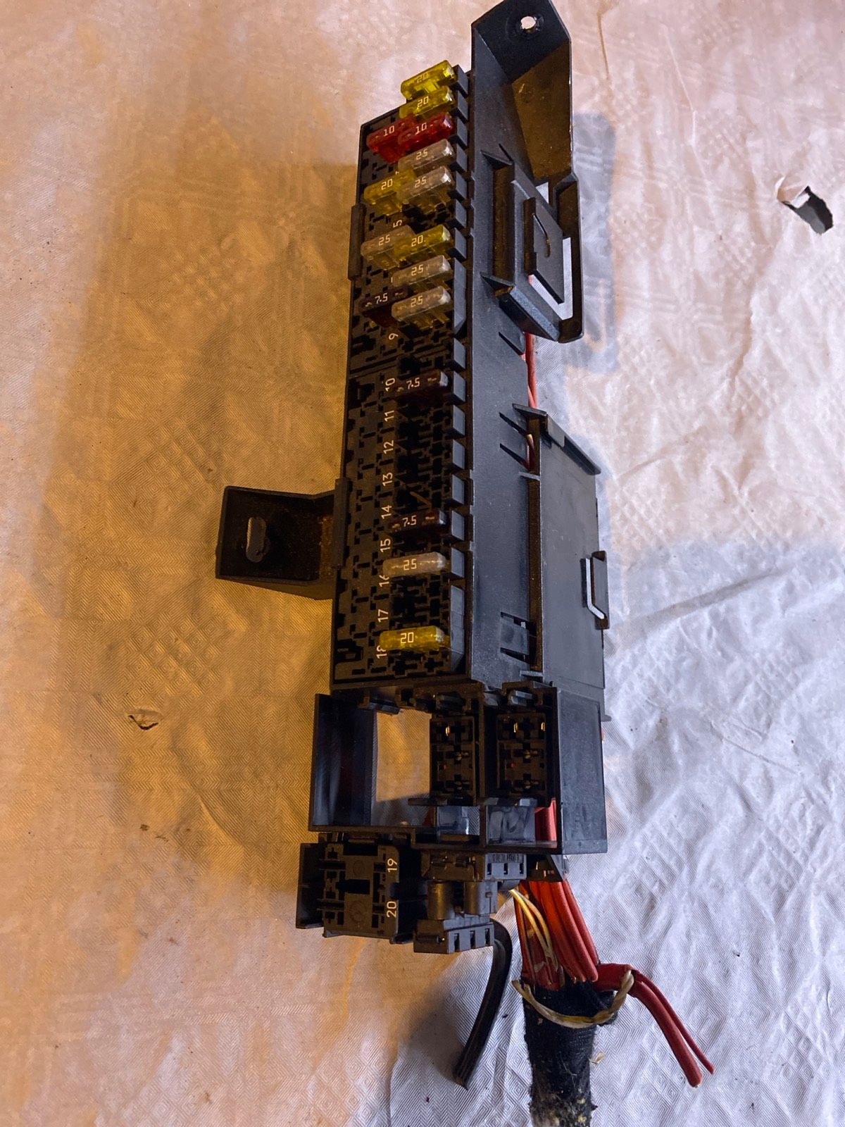 Mercedes W210 2105460543 schmelzsicherung