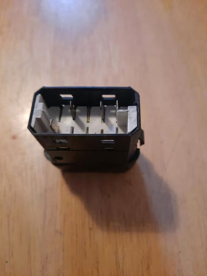 Mercedes Actros Wippschalter 0055459807