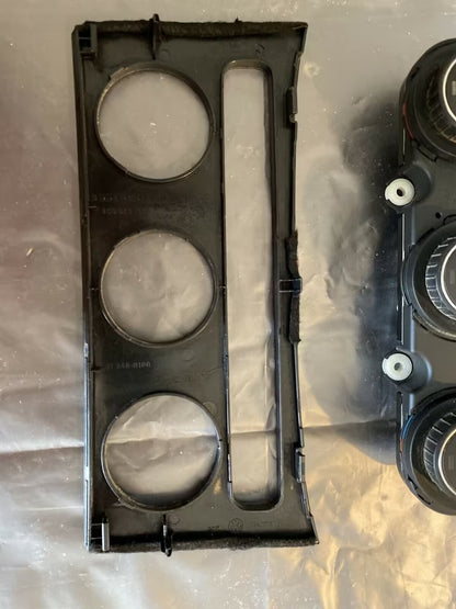 VW Passat 3C Klimabedienung und Blende 746775