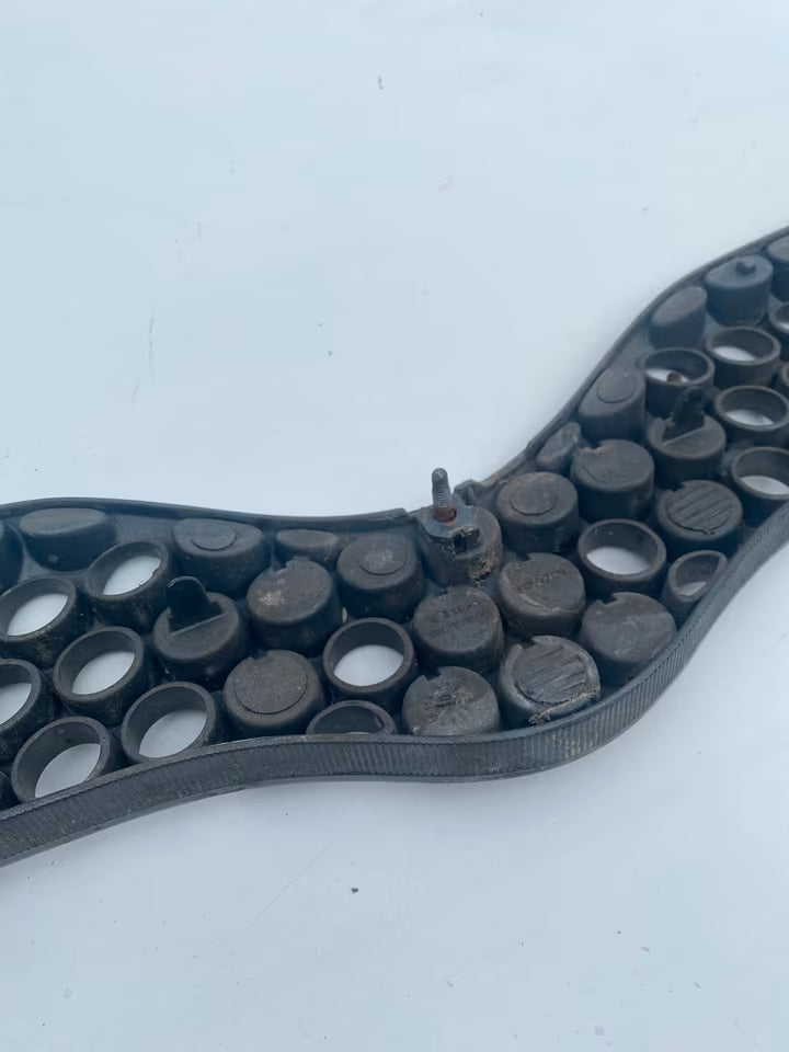 Toyota Yaris P1 Kühlergrill Original 53101 0D010