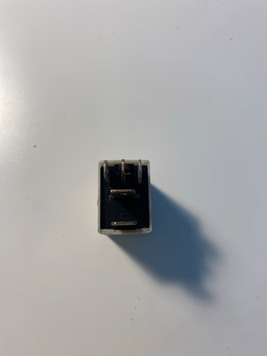 Relais HMC 95225-38050 Kia & Hyundai 5-Pin