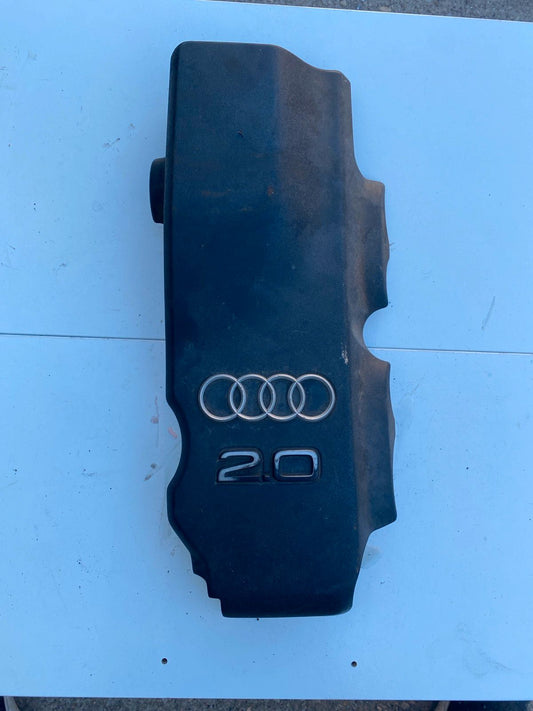 Audi A4 B6 Motorabdeckung 2.0  06B103925 C
