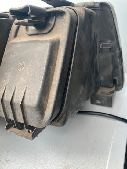Audi V8 Frontscheinwerfer  Links 1305235129
