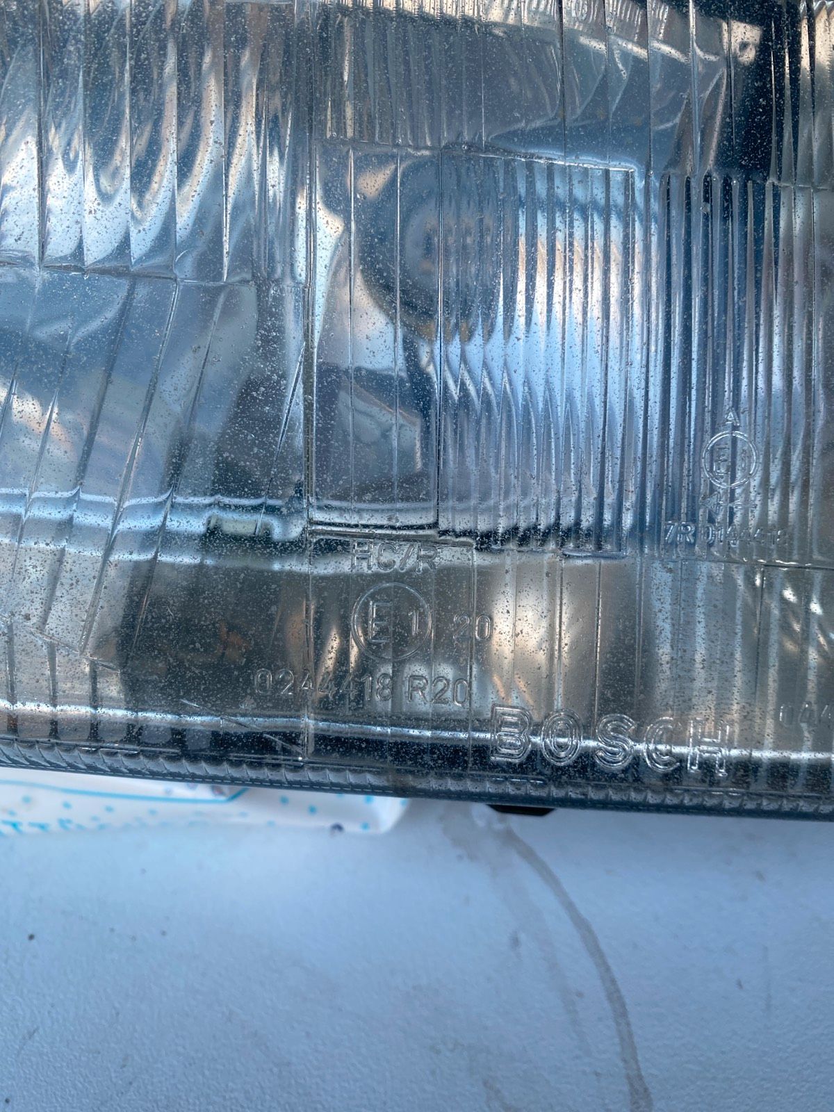 Audi V8 Frontscheinwerfer Rechts  1305235130