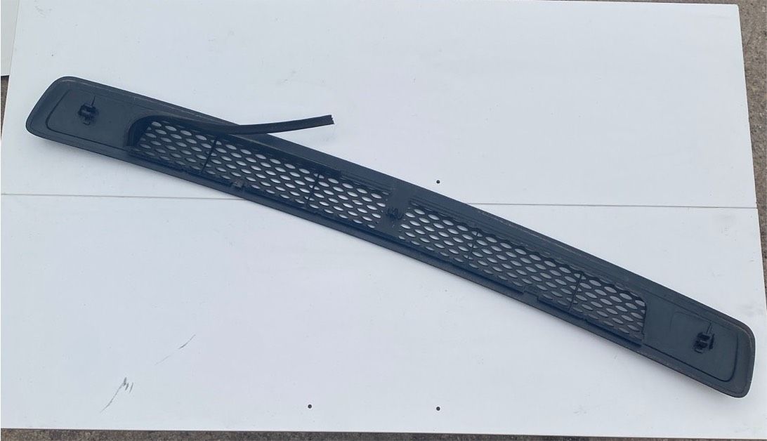 Mercedes  W901 Gitter A9018300718ZGS