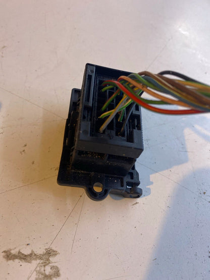 Mercedes W203  2025402373 Diagnose Port