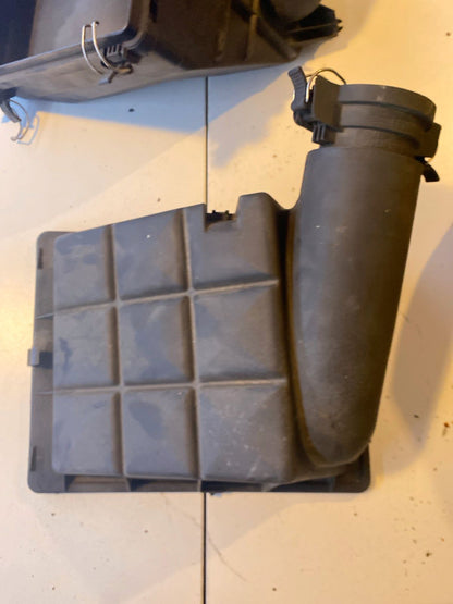 Mercedes W203 Luftfilterkasten A1110900301